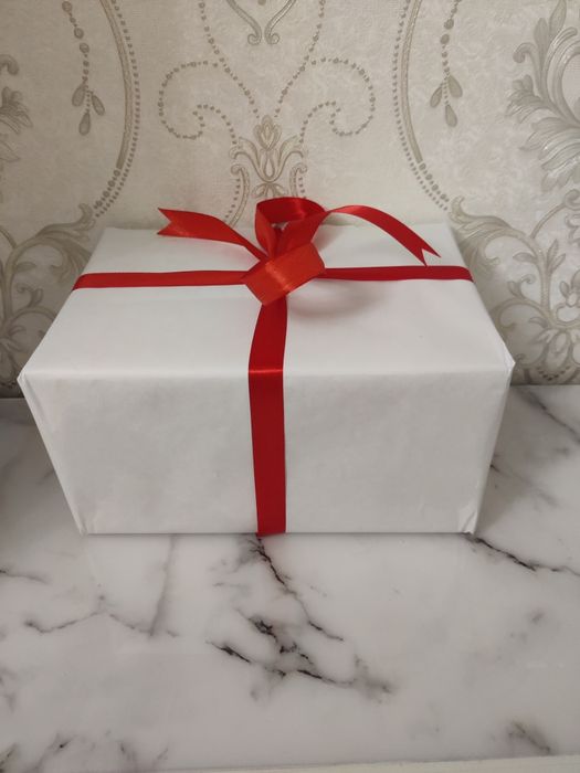 Подарочный бокс с оригинальным Labubu