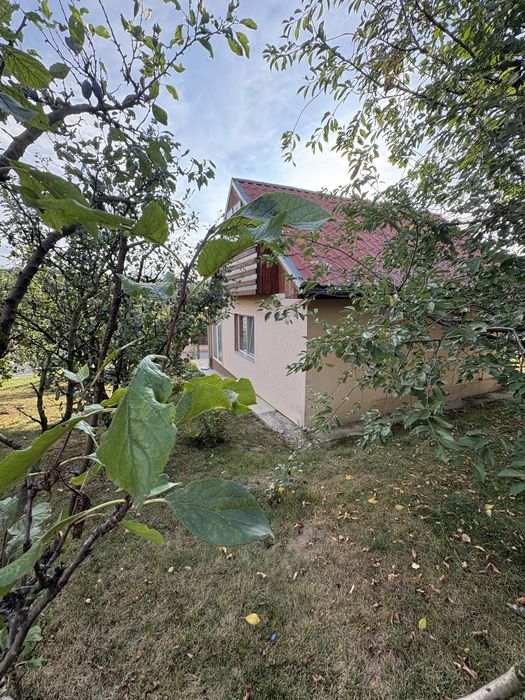 Casa de vanzare in com. Camarasu