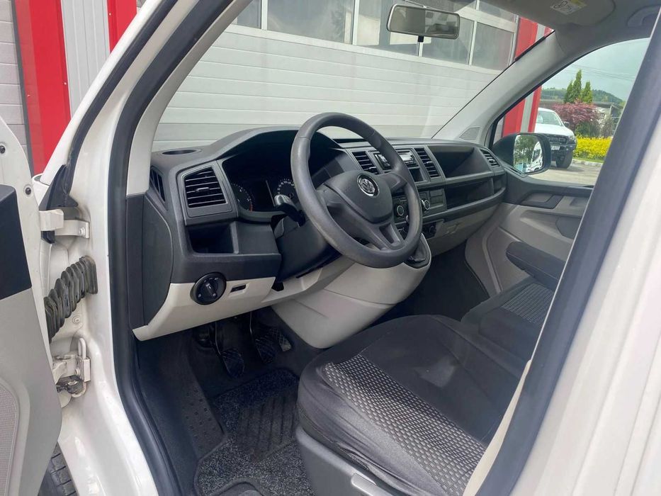 VW Transporter 2.0TDI