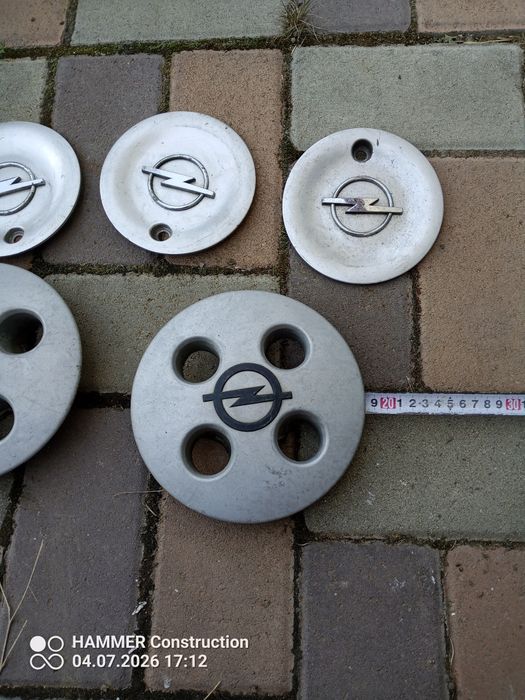 Vînd cauciucuri cu jante Opel,Fiat