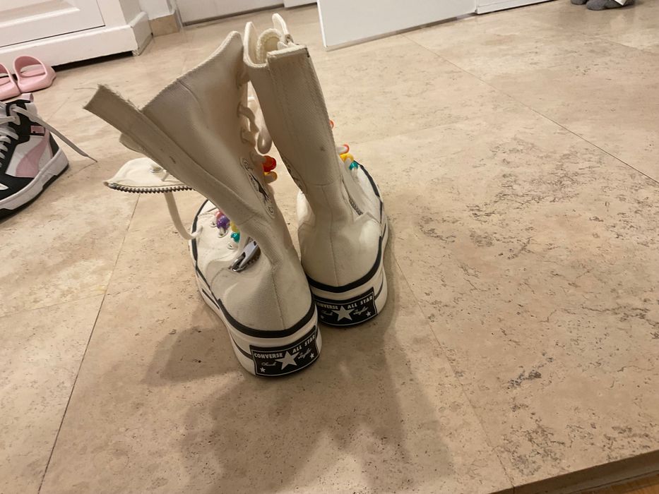 Converse tenesi dama