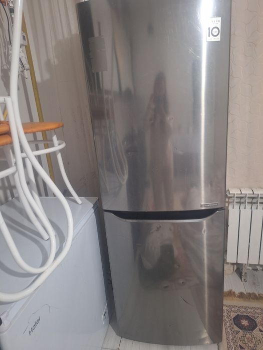 Холодильник LG не рабочий