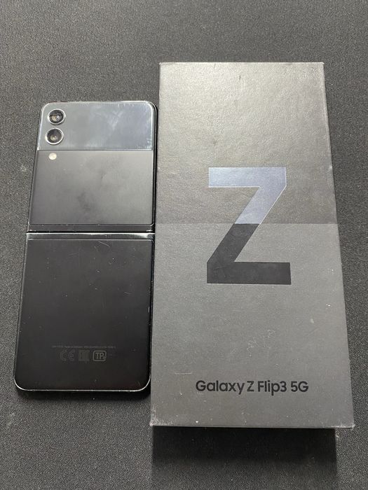 Samsung ZFlip 3 (8/256гб)