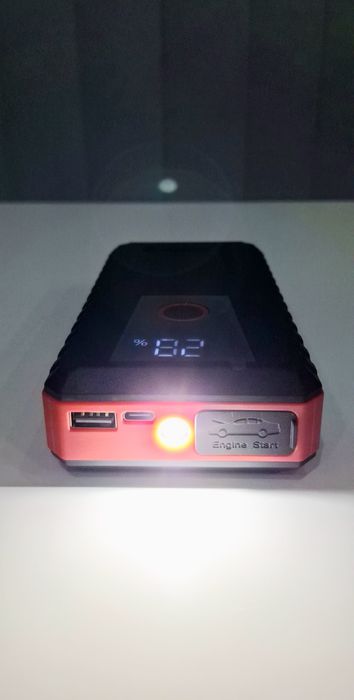 Стартер бустер STSCELT DY51 - Джъмп стартер за автомобили