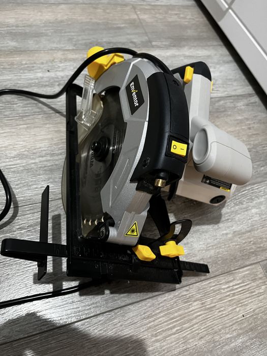 Circular de mana cu fir 1200w