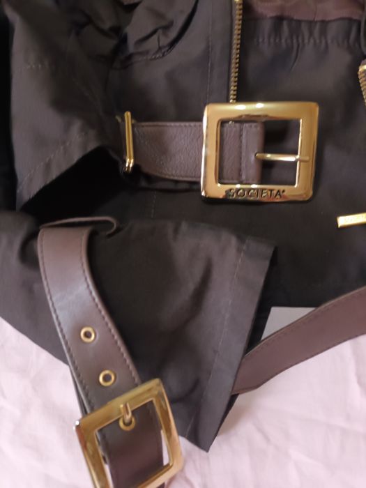 Продам куртку фирменную