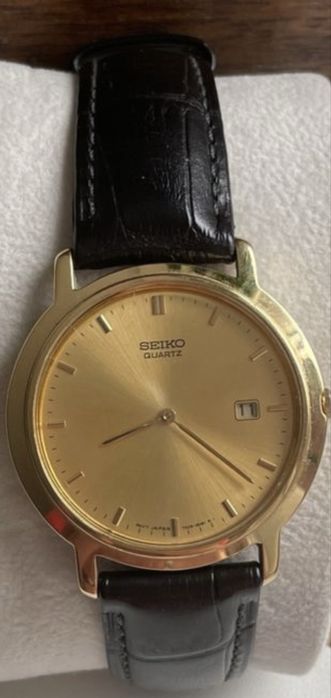 SEIKO WRISTWATCH tilla suvi yuritilgan  Model 7N29-8051