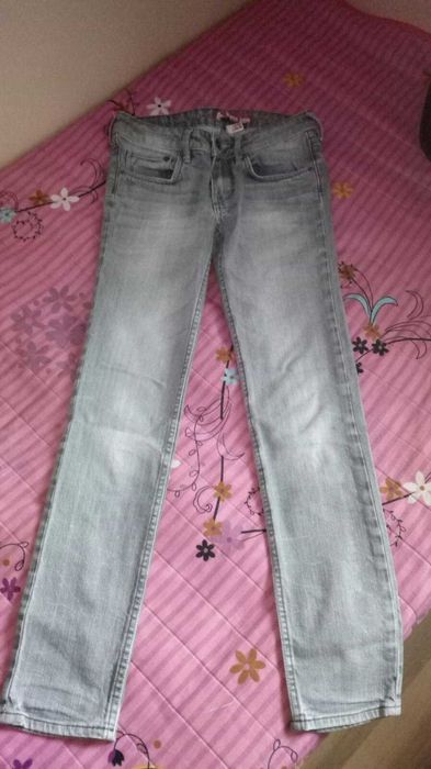 Детски дрехи за 10-12 год. - спортни екипи, блузи, елек, панталони -