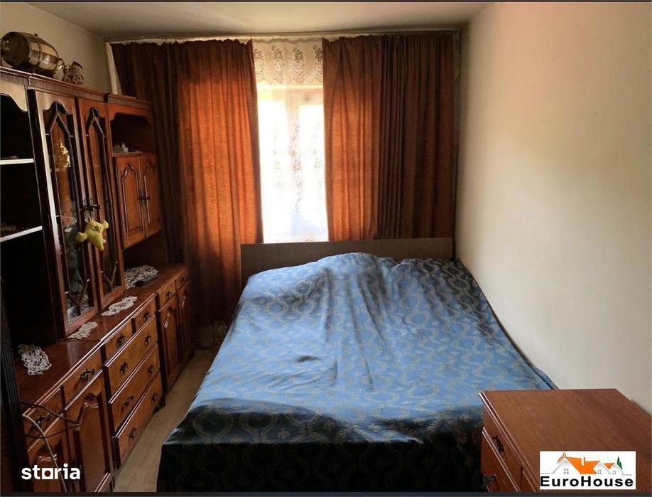 Apartament cu 3 camere de vanzare  - Avram Iancu