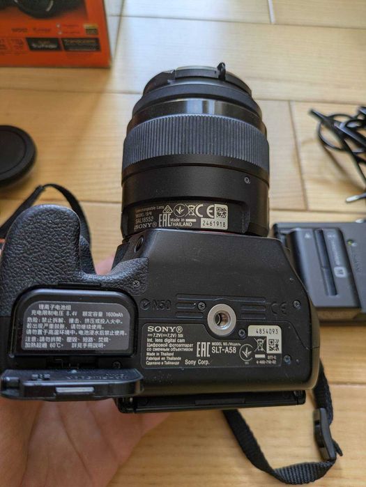 Sony Alpha 58 20.1MP Full HD DSLR фотоапарат + обектив 18-55