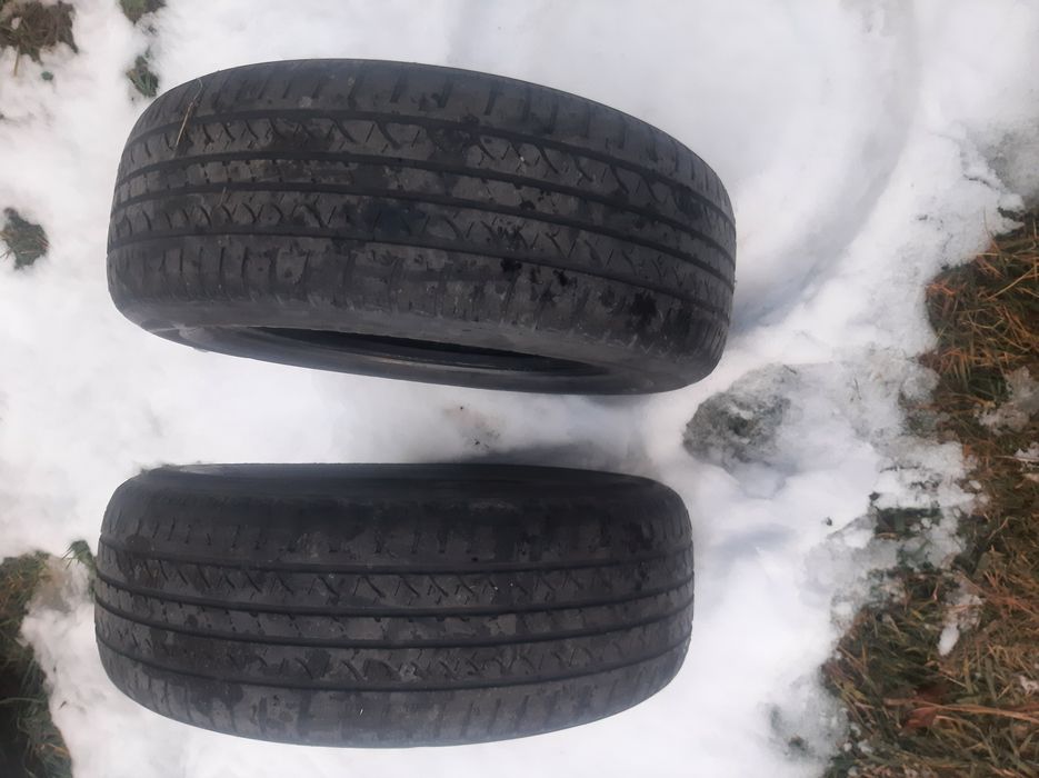 Продам шины 215 60 R16