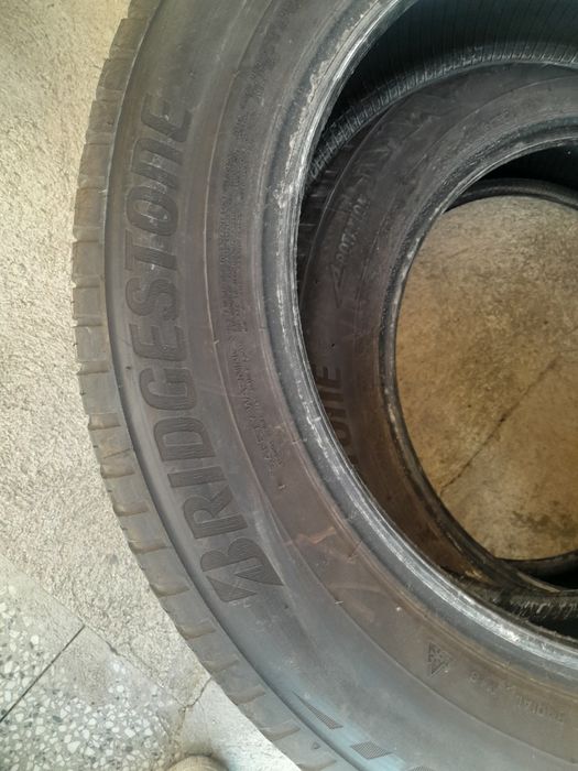 225 60 17 Bridgestone всесезонни дот 22г