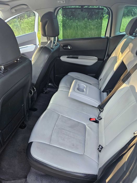 Peugeot 3008 2.0 HDI Hybrid 4