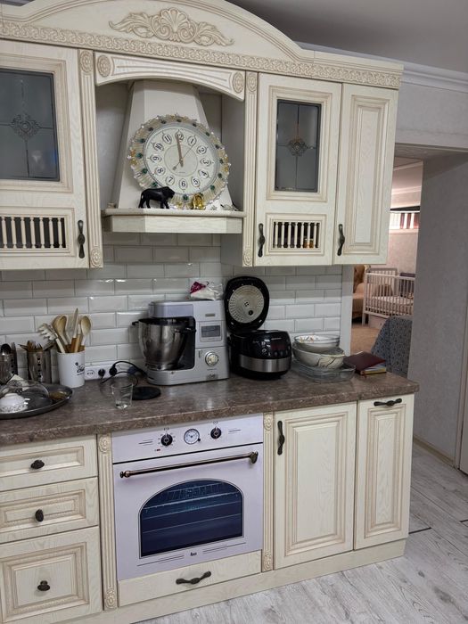 Кухонная гарнитура