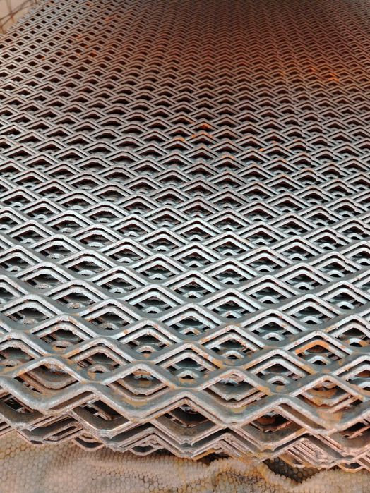 Лист ПВЛ (Просечно-вытяжной лист)