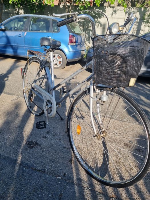 Bicicleta dama cu coș Clipper 28"