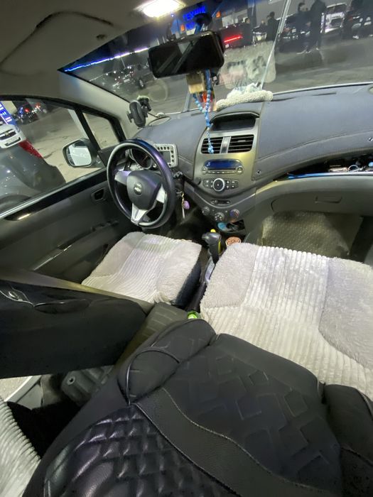 Spark 2010 yil 5200$ avtamat