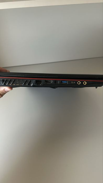 Ноутбук игровой MSI GL63 9SEK