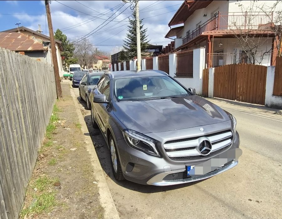 MERCEDES-BENZ GLA 2015 — imagine 20