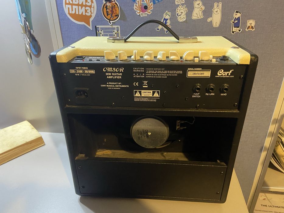 Гитарный комбоусилитель Cort CM30R