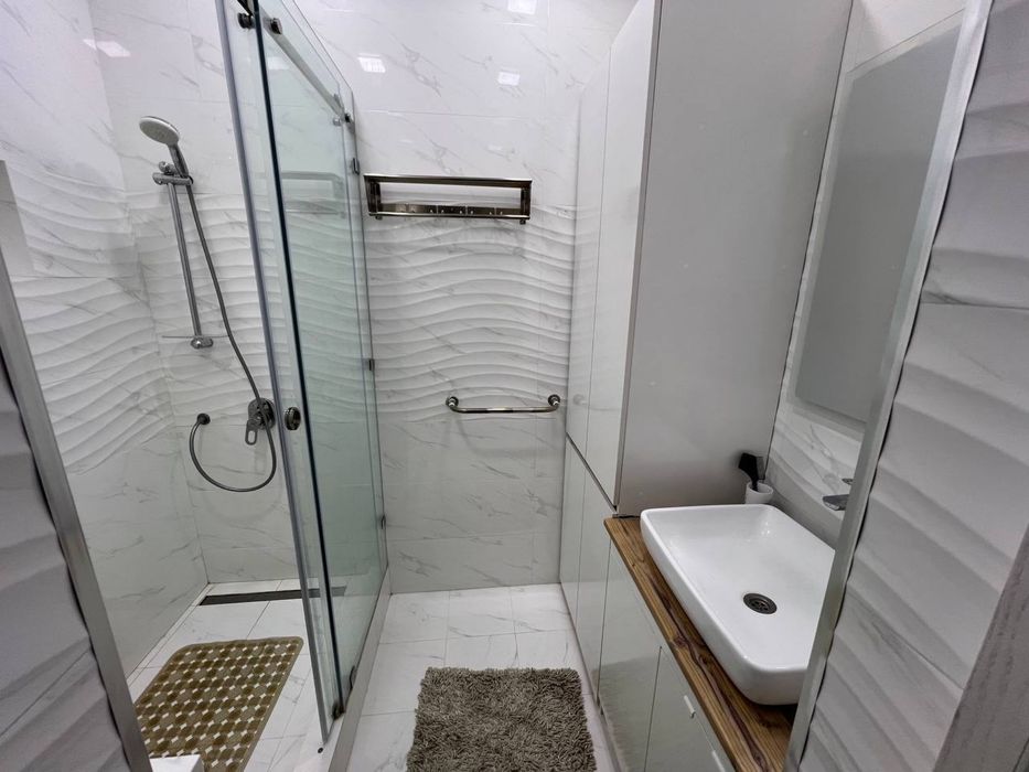 Shoshilinch ravishda sotiladi (срочно) narx kelishiladi