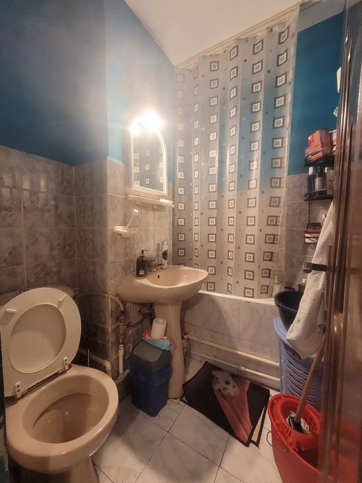 Vănd apartament.