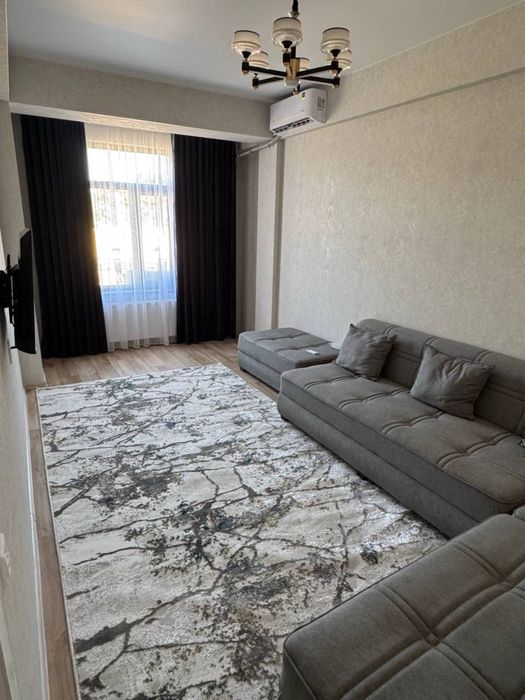 2х комнатная с мебелью и техникой в новостройке | 10 микрорайон