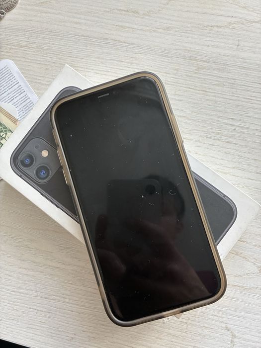 Продам iphone 11