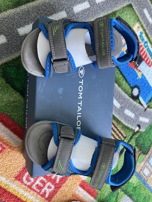 Сандали Tomi Tailor