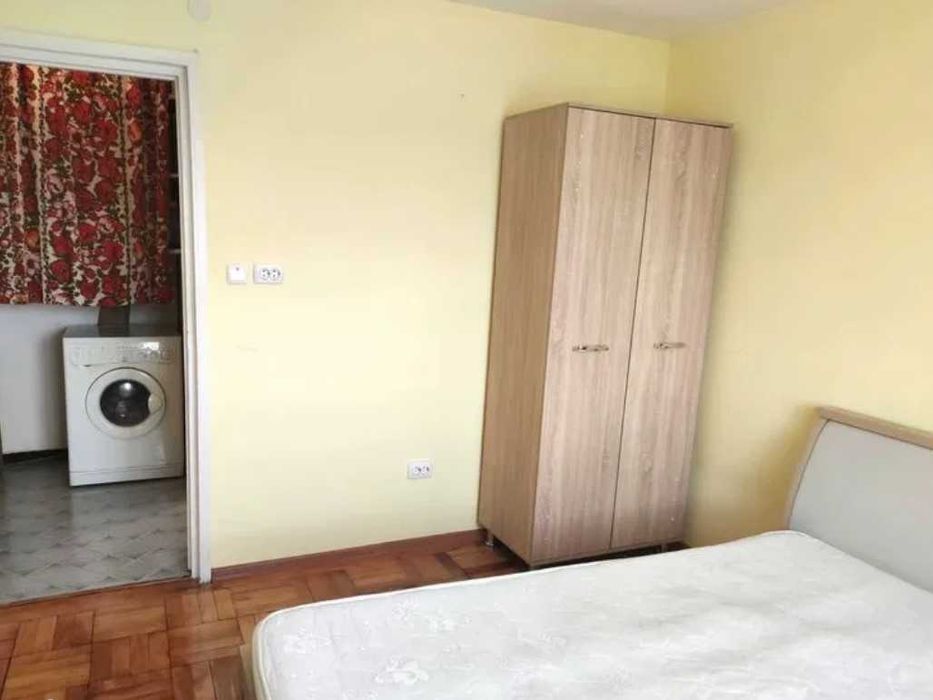 Дава се под наем Двустаен апартамент в Пловдив, Тракия - 48 кв.м за 183.6 € - Снимка #1