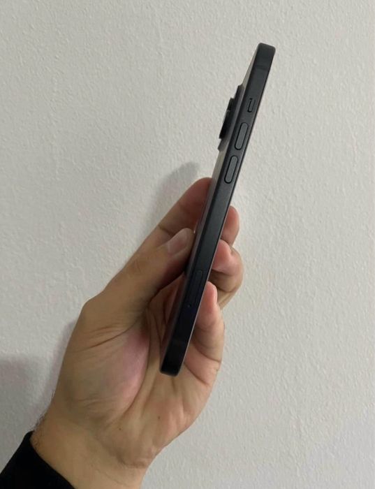 iPhone 15 128GB Black Neverlocked