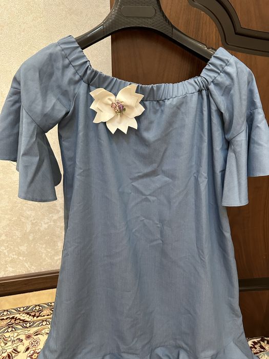 Летнее голубое платье