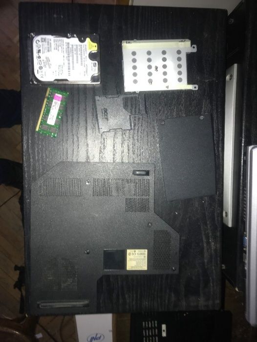 Acer Aspire 5220 Piese (dezmembrez)