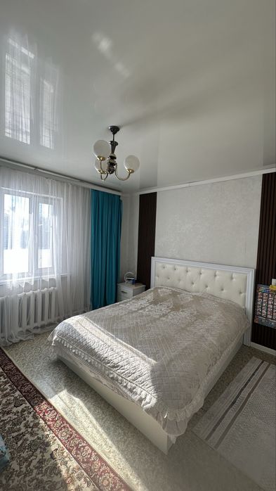 Продается дом с земнльным участком