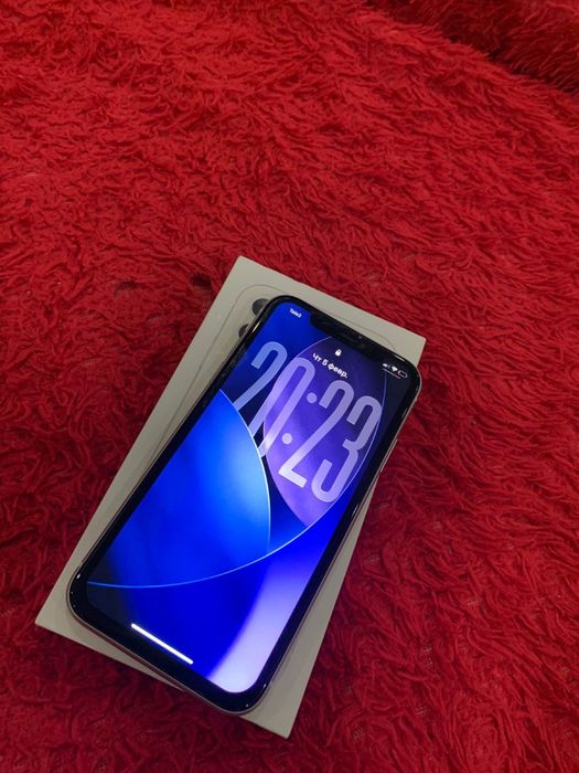 Продам iPhone 11