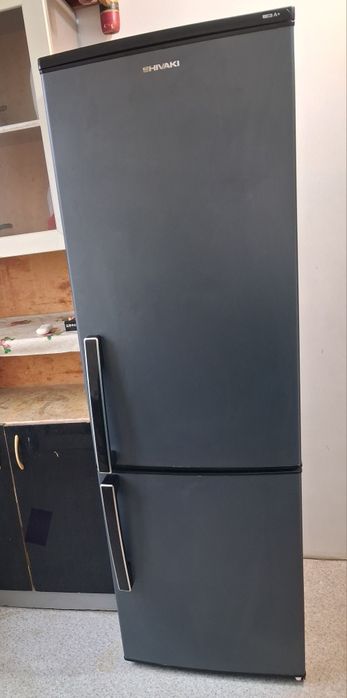 Продаётся Холодильник Shivaki