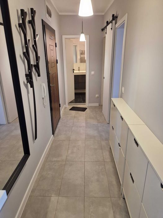 Дава се под наем Двустаен апартамент в София, Студентски град - 68 кв.м за 648.21 € - Снимка #2