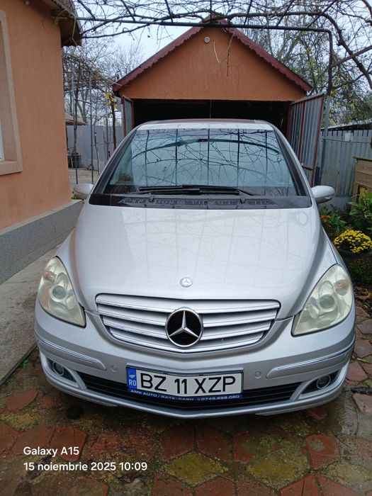 Mercedes benz B 180.