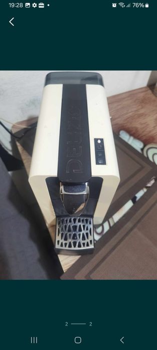 Vând aparat de cafea delizio cu capsule