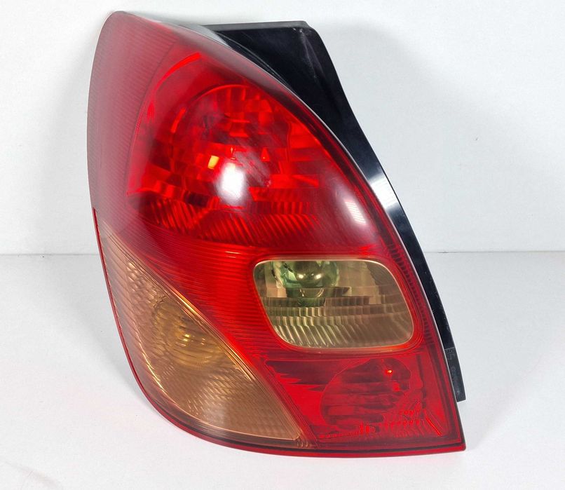 Ляв Стоп Toyota Corolla Verso Тойота Корола Версо 2000г - 2004г