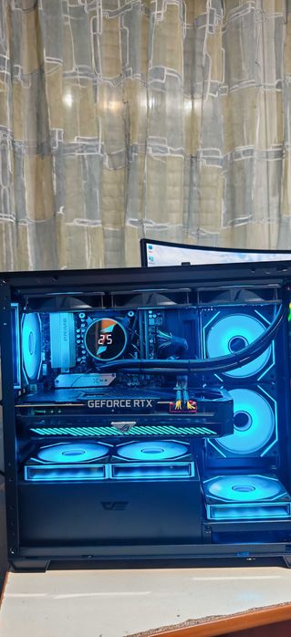 Мощно Геймърско РС Ryzen 7 7700X/32Gb/1Tb/Asus Strix RTX 3070/Гаранция