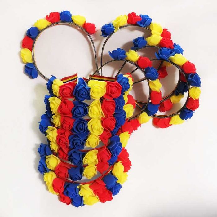 Coronița flori tricolor