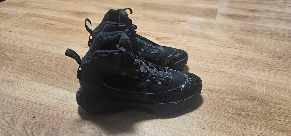 Зимни обувки Nike