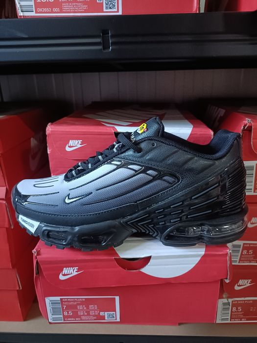 Nike Air Max Plus III номер 40