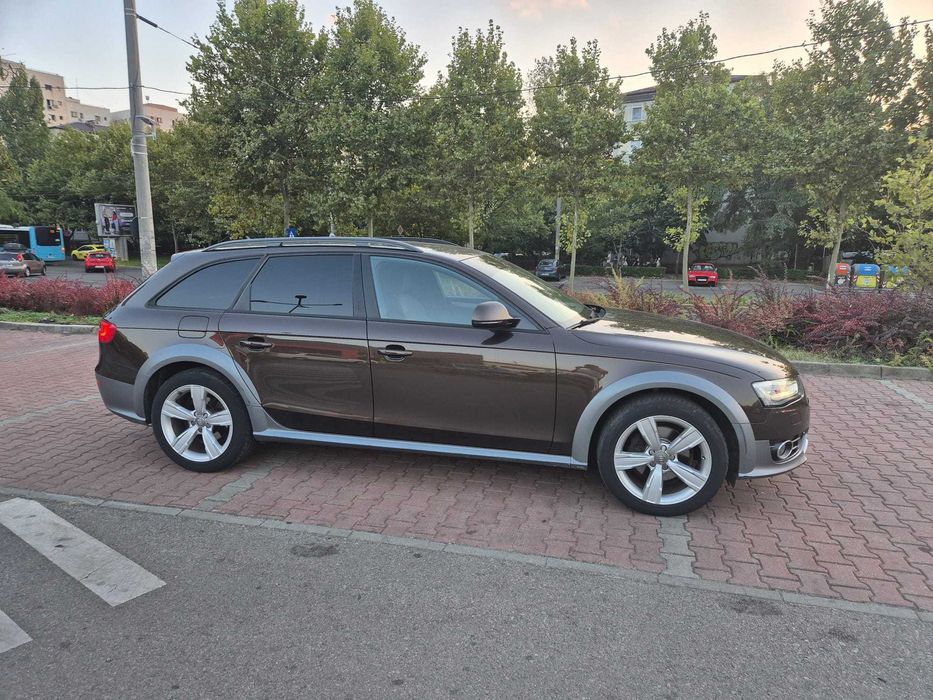 Audi A4 Allroad 2013