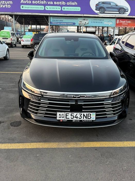 2025 Qora BYD Chazor full 120 km 4-pozitsa  kraska toza