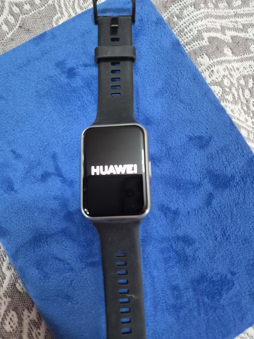 Фитнес браслет Huawei