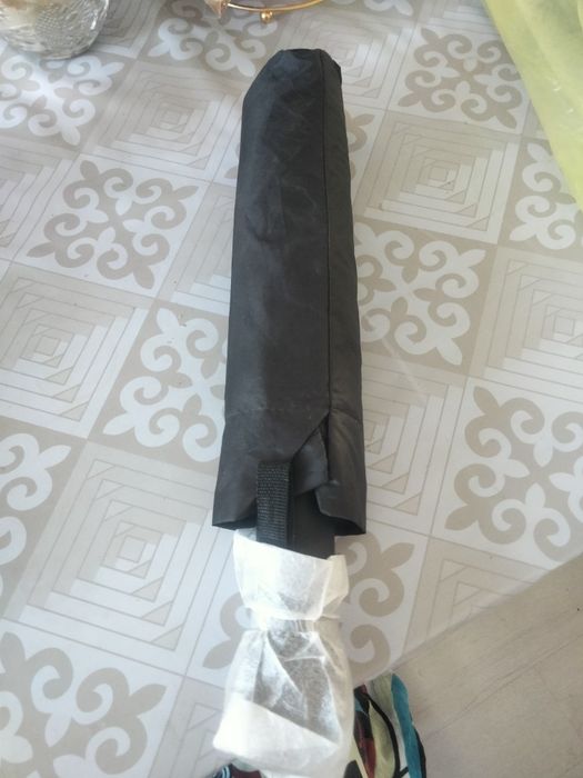 Продам Зонтик большой