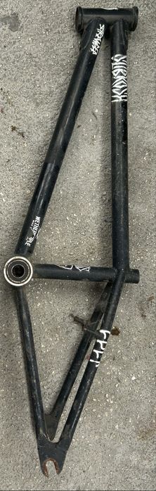 Cadru subrosa foarte bun