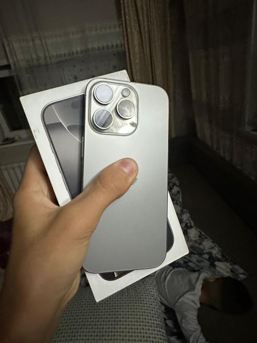 iPhone 16 pro 128 ГБ